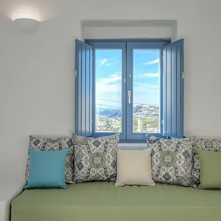 Villa Luna Santorini *