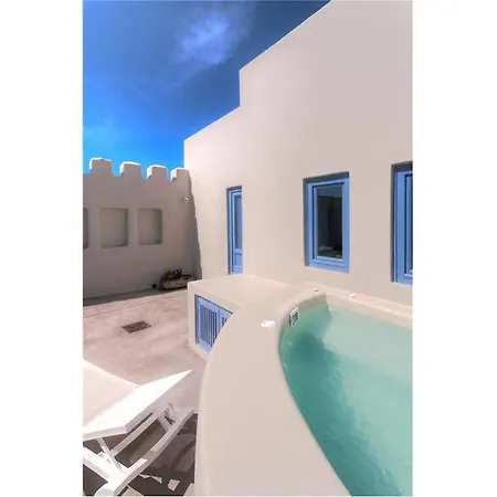 Luna Santorini Villa
